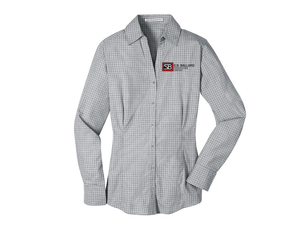 Ladies Plaid Pattern Easy Care